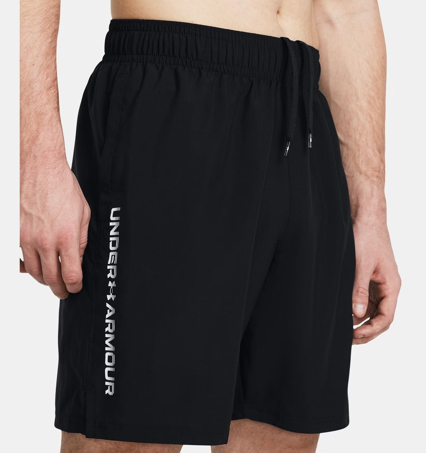 SHORT UA WOVEN 1383356